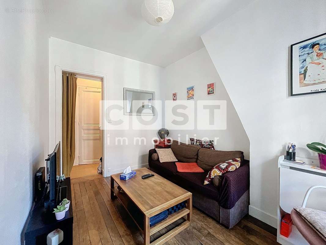 Appartement à PARIS-20E