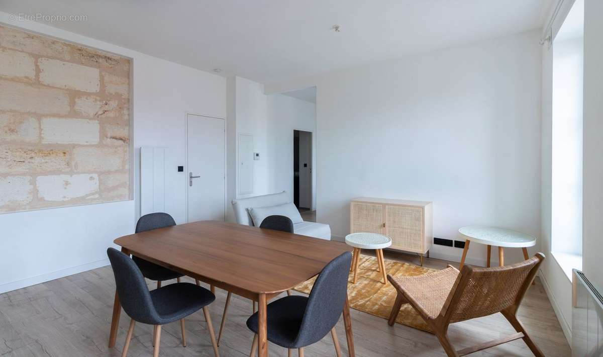 Appartement à BORDEAUX