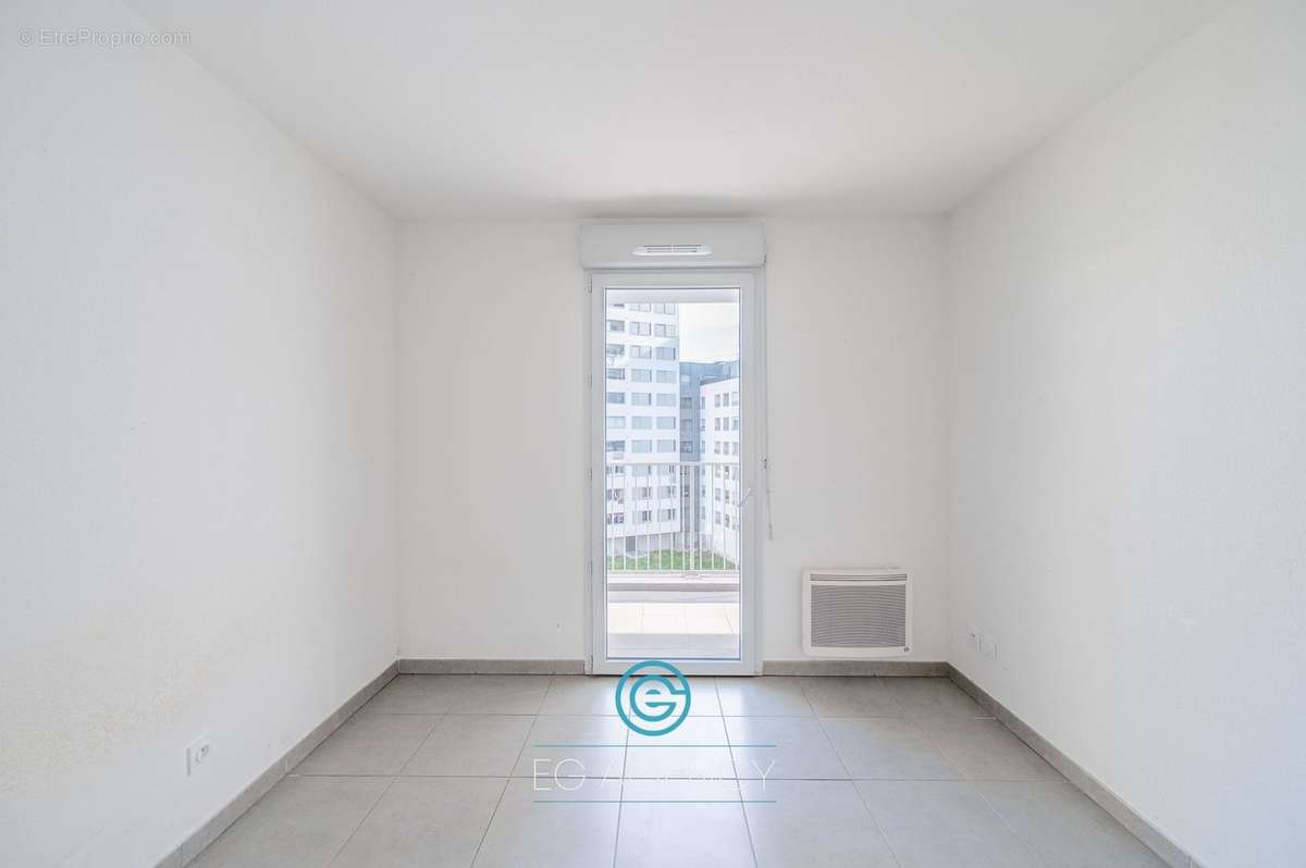 Appartement à MARSEILLE-3E