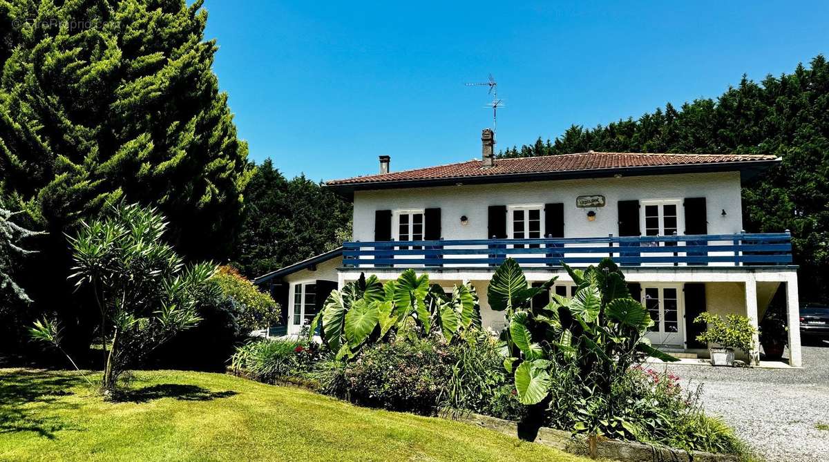 Maison à SAINT-MARTIN-DE-SEIGNANX