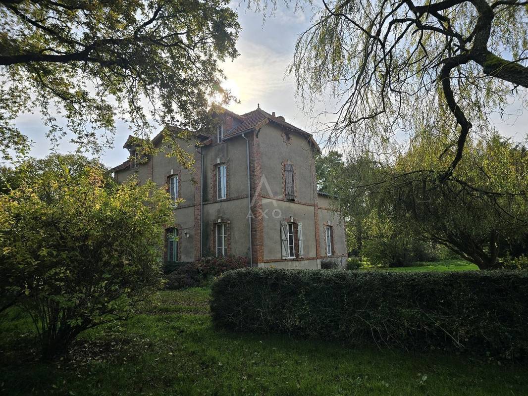 Maison à L&#039;HERBERGEMENT