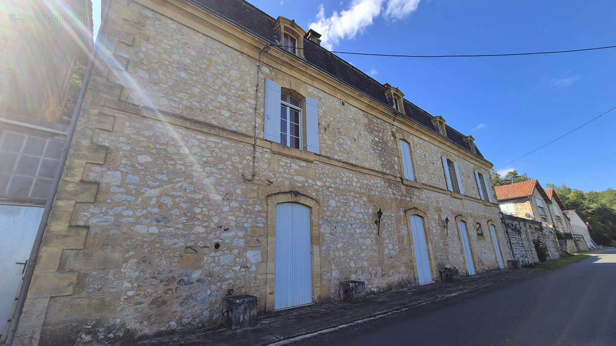 Maison à SAINT-CYPRIEN