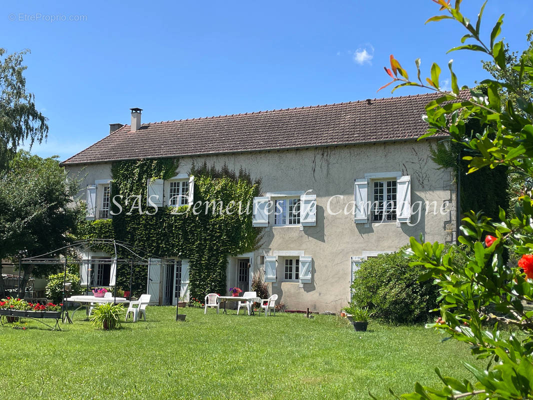 Maison à MONTIGNY