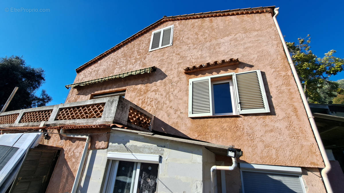 Maison à MENTON