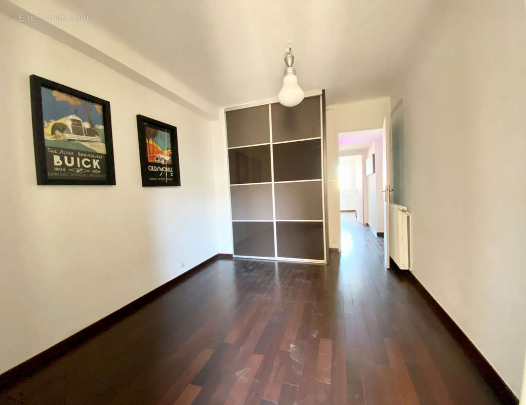 Appartement à MARSEILLE-7E