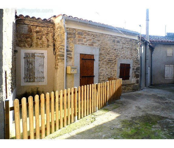 Maison à CASTELNAU-D&#039;AUDE