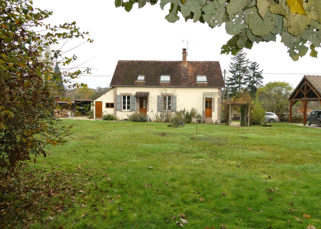 Maison à BLENEAU