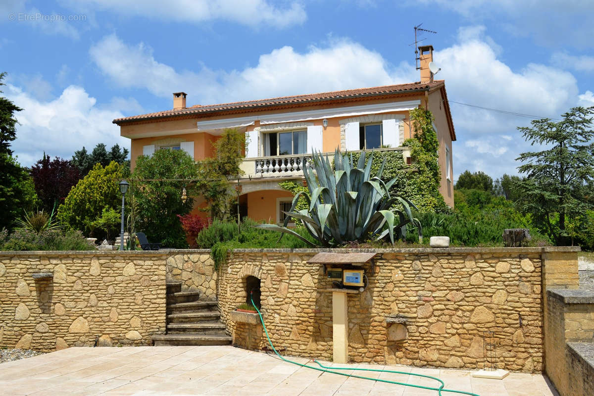 Maison à UZES