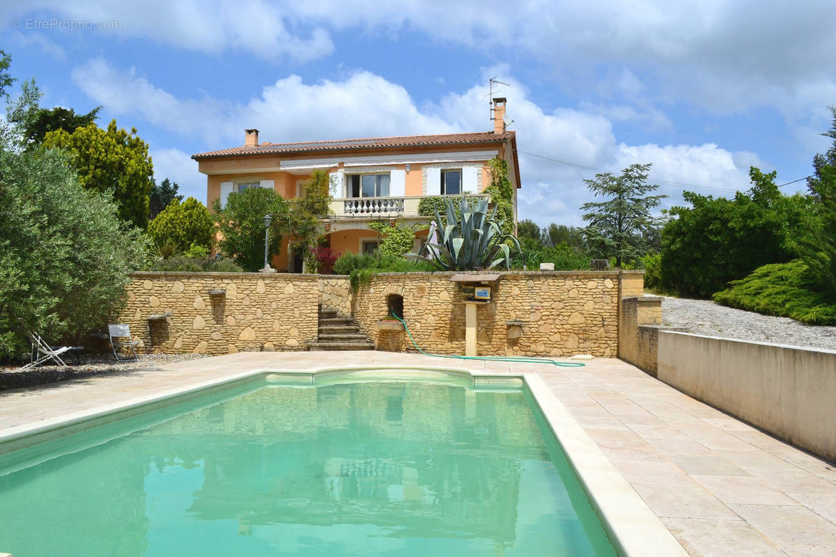 Maison à UZES