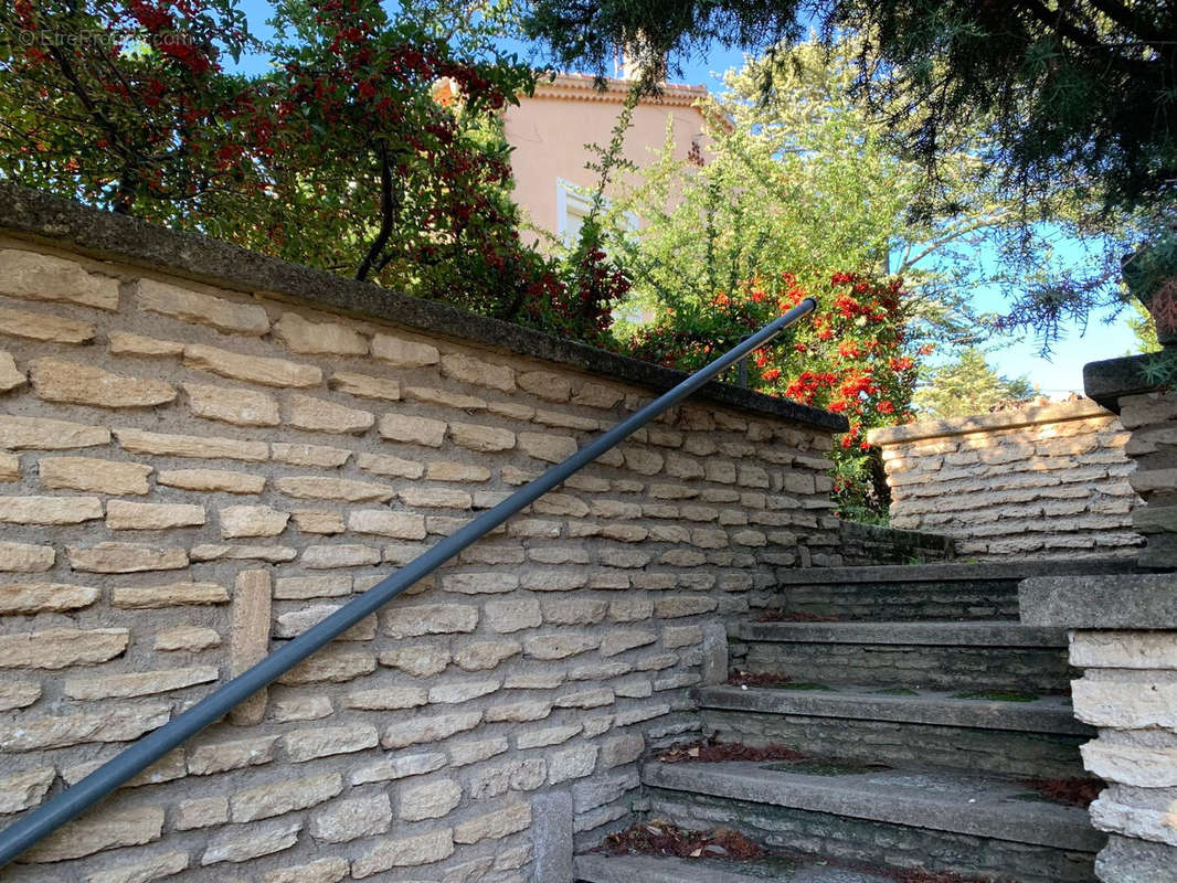 Maison à UZES