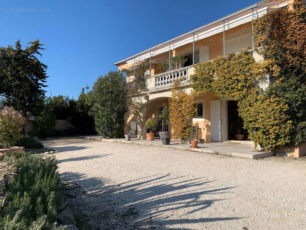 Maison à UZES