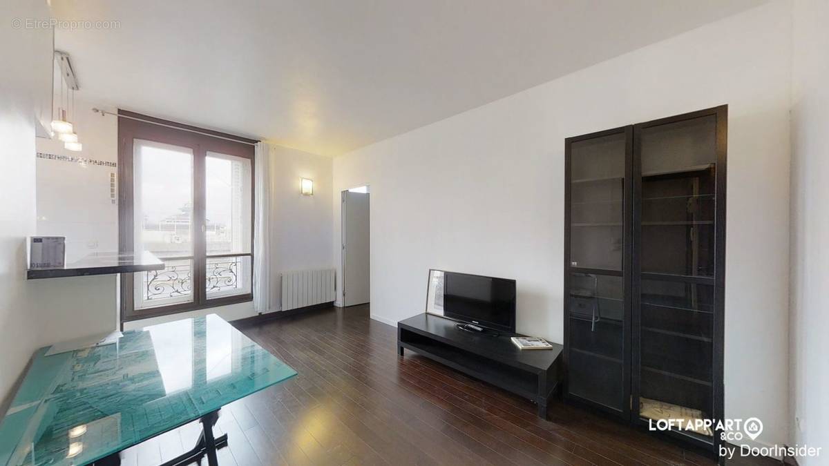 Appartement à CHARENTON-LE-PONT