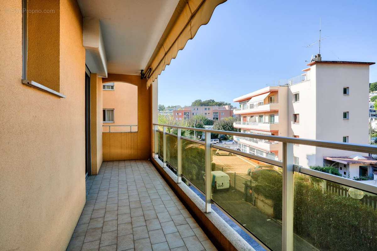 Appartement à CAGNES-SUR-MER