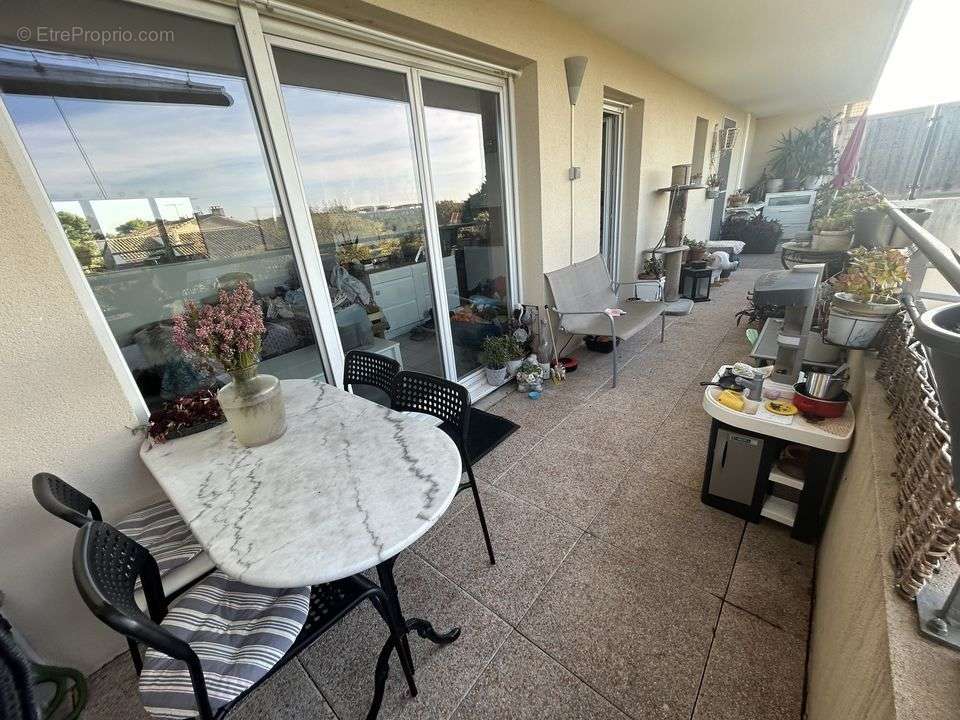 Appartement à MARSEILLE-13E