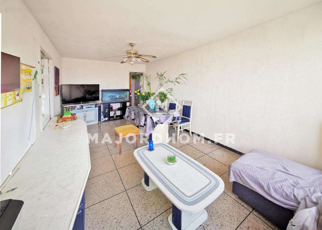 Appartement à MARSEILLE-12E