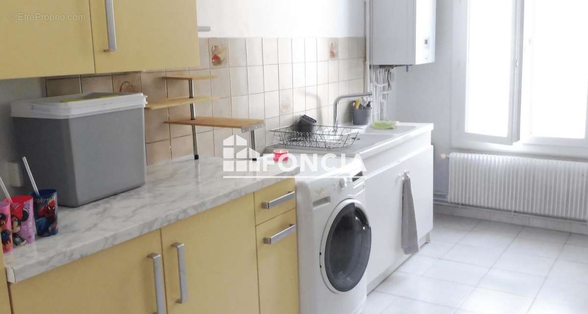 Appartement à LUNEL