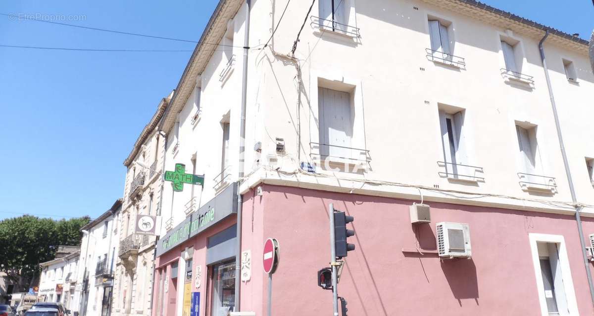 Appartement à LUNEL