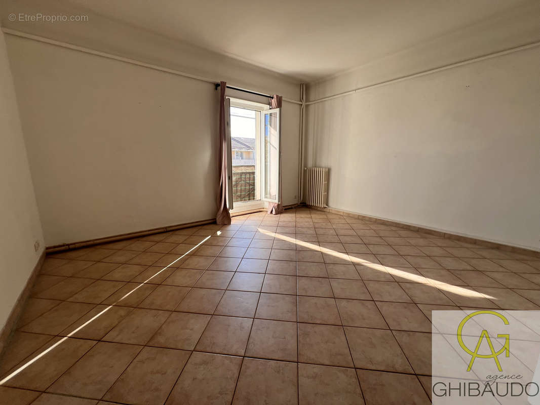 Appartement à GARDANNE