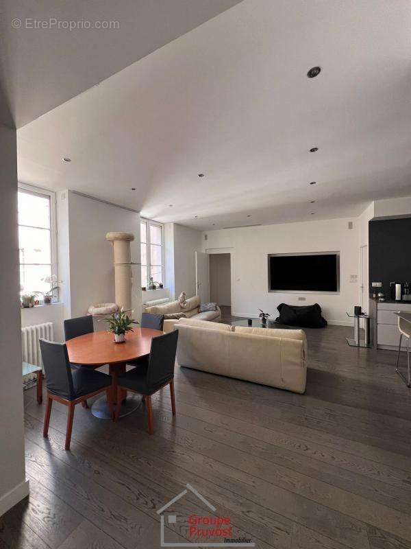 Appartement à LYON-2E