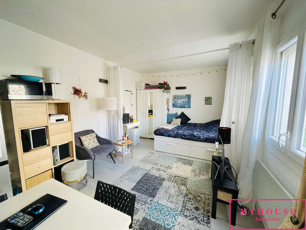 Appartement à BAGNEUX