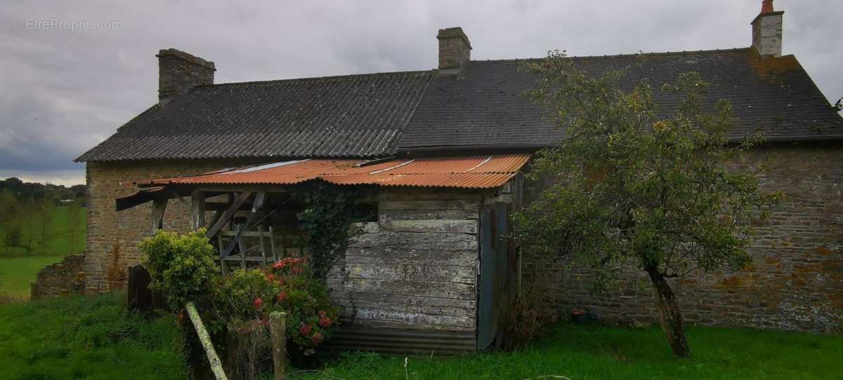 Maison à SAINT-AUBIN-DU-CORMIER