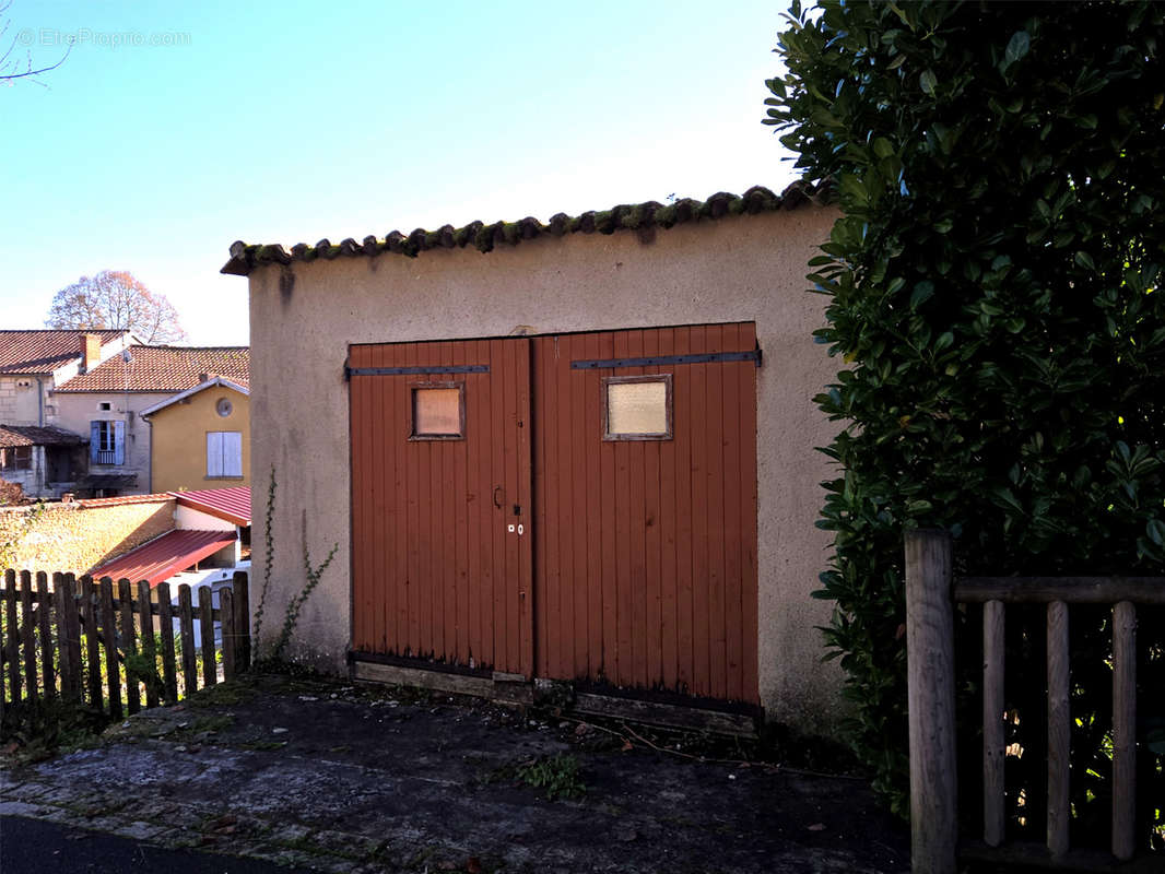 Maison à VILLAMBLARD