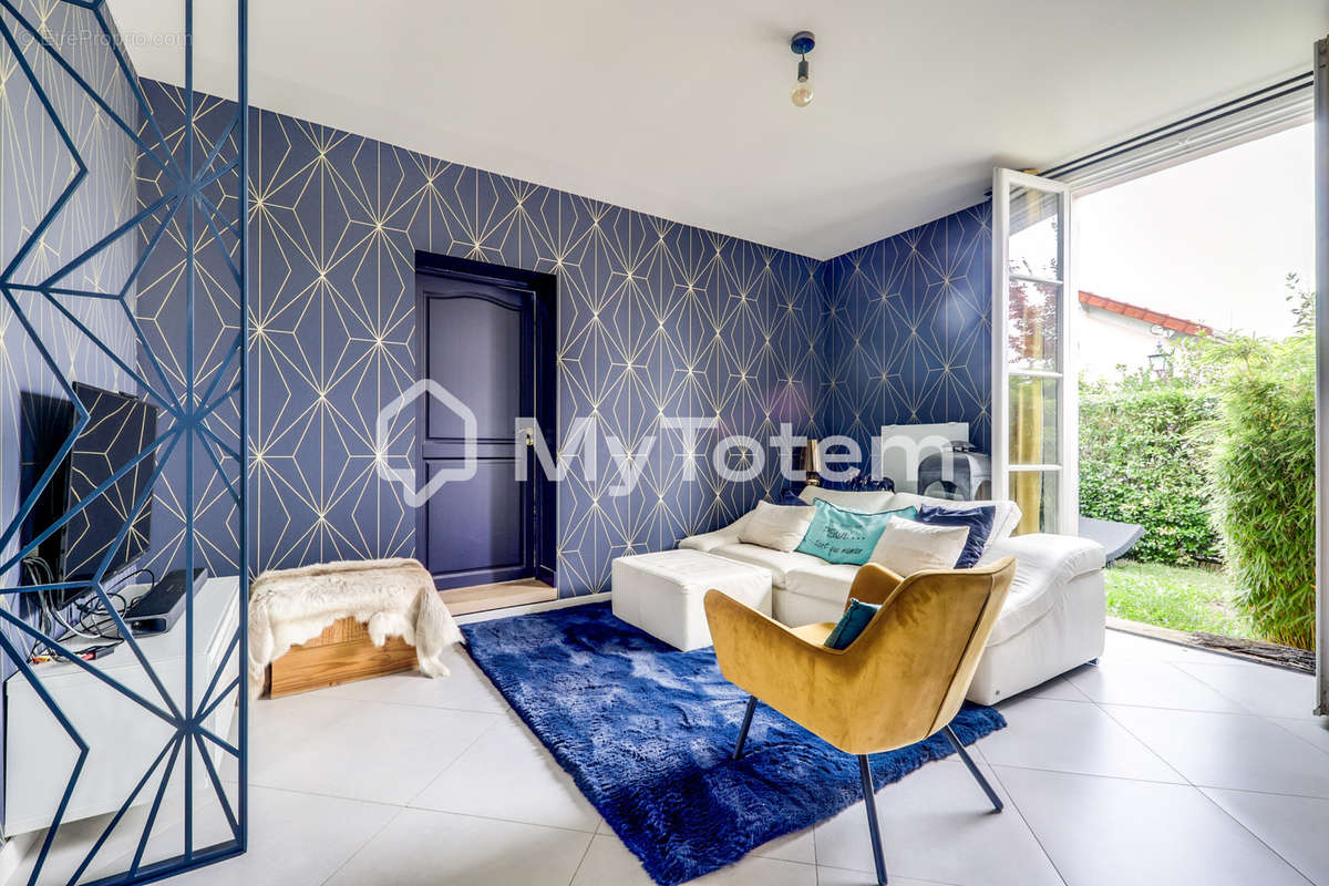 Appartement à RUEIL-MALMAISON