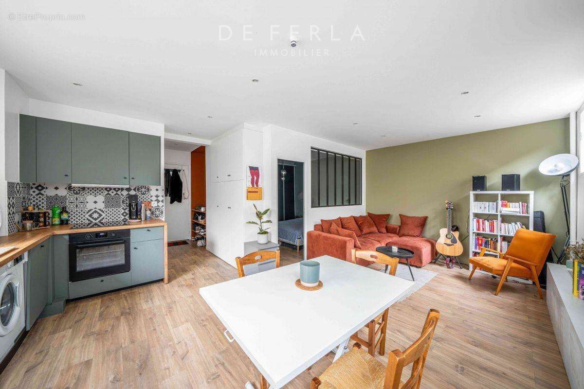 Appartement à PARIS-5E