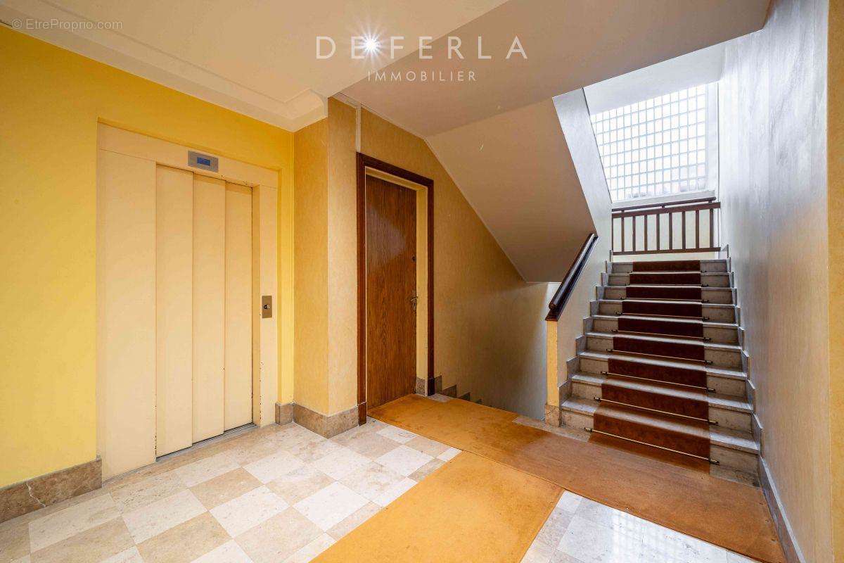 Appartement à PARIS-5E