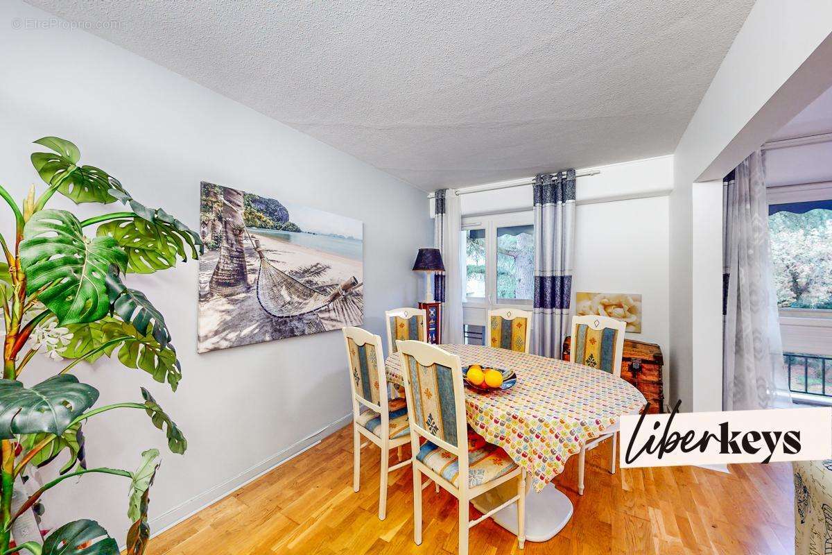 Appartement à PESSAC