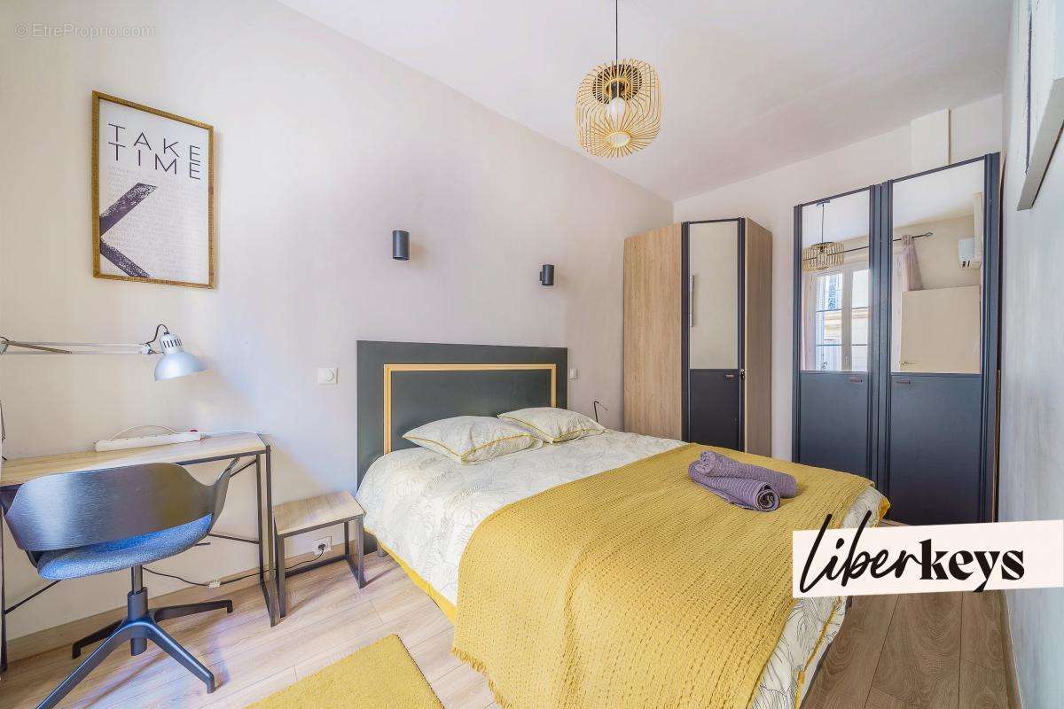 Appartement à MARSEILLE-2E