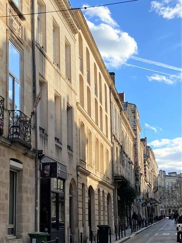 Appartement à BORDEAUX