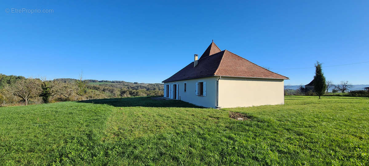 Maison à LIOURDRES