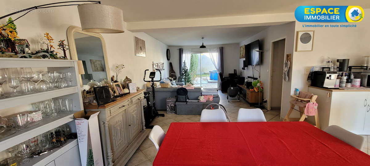 Appartement à CHATEAUNEUF-SUR-LOIRE