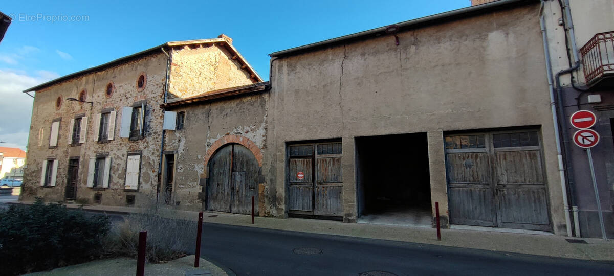 Maison à BRIOUDE