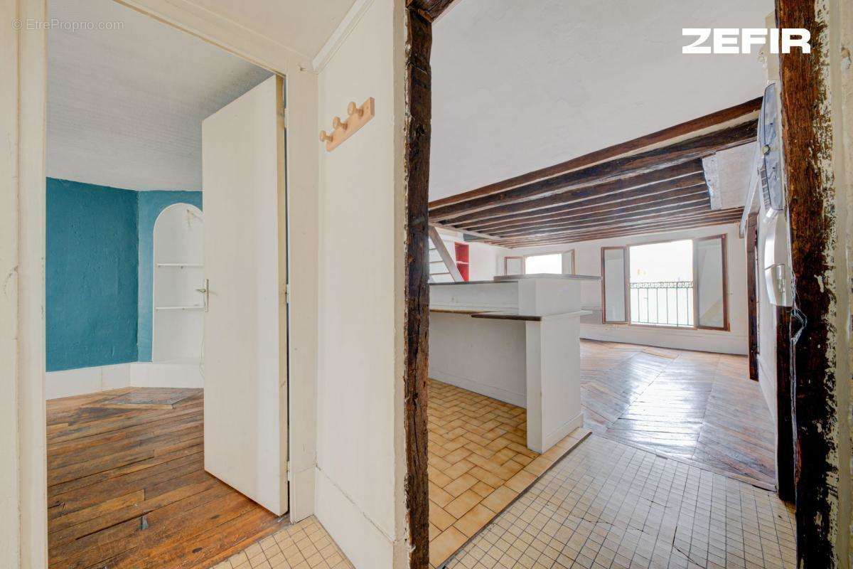 Appartement à PARIS-10E