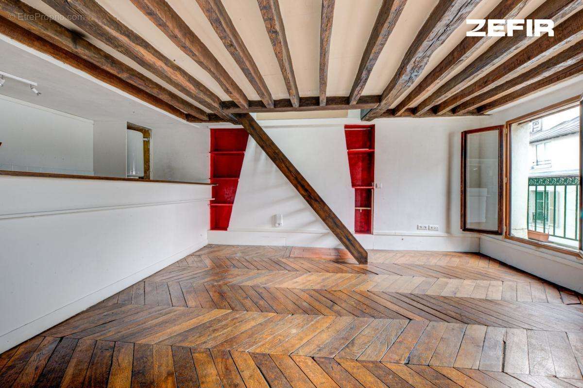 Appartement à PARIS-10E