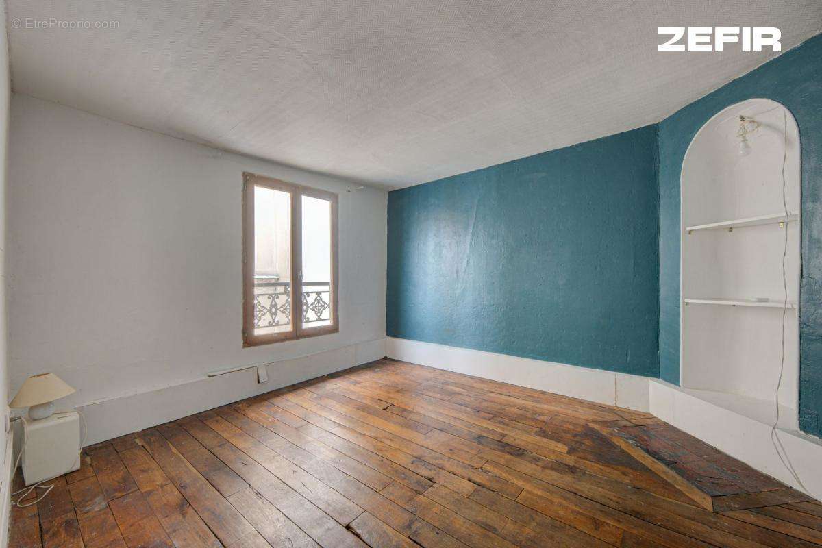 Appartement à PARIS-10E