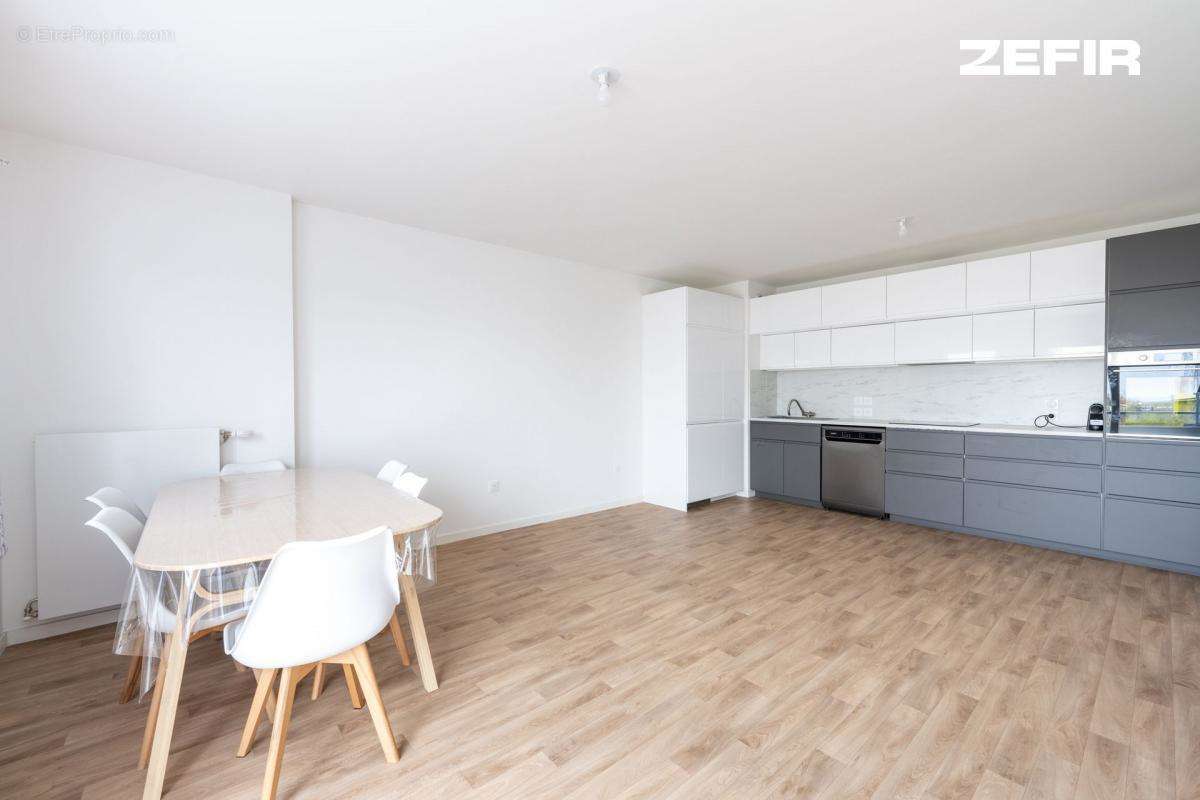 Appartement à AULNAY-SOUS-BOIS