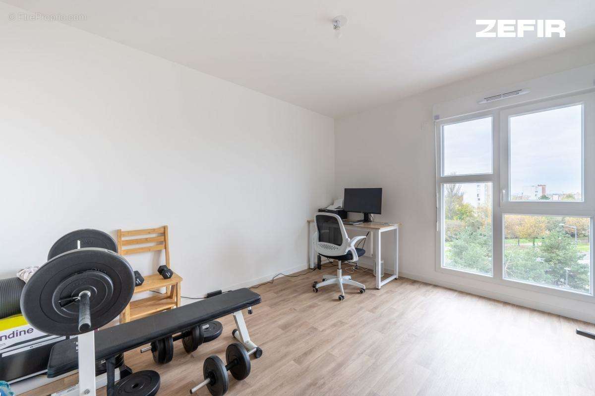 Appartement à AULNAY-SOUS-BOIS