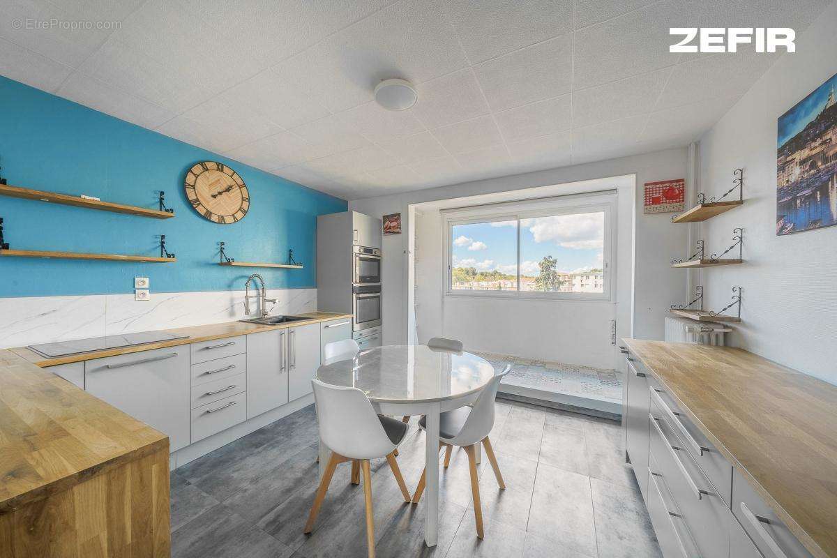 Appartement à MARSEILLE-13E