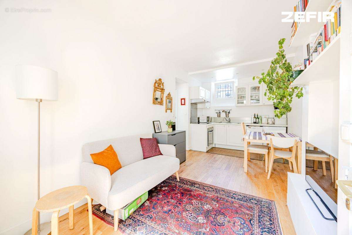 Appartement à NEUILLY-SUR-SEINE