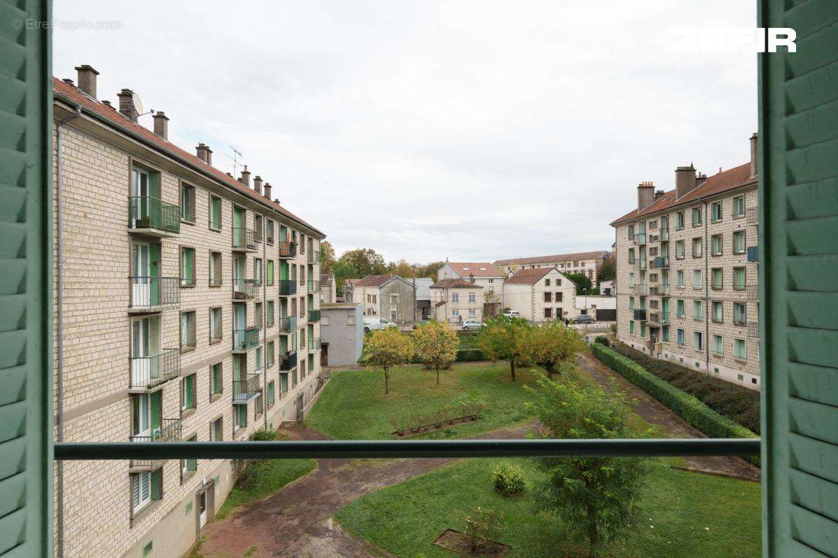 Appartement à CHAUMONT