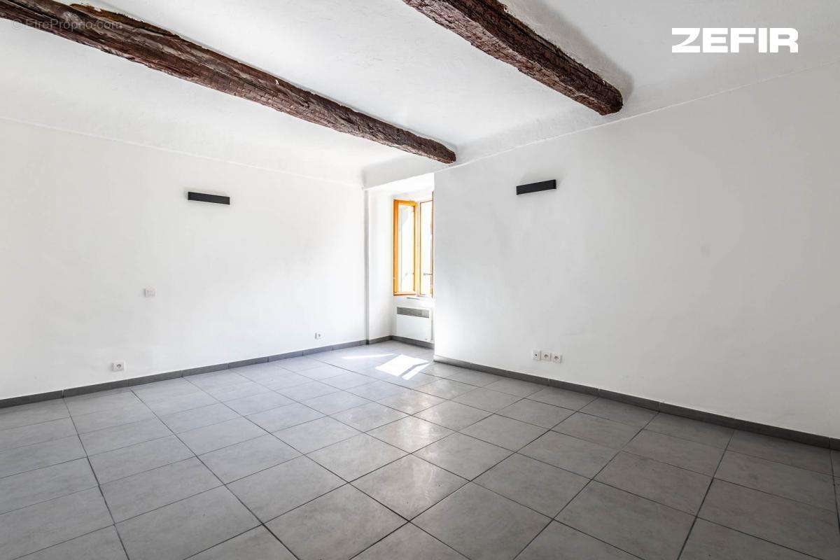 Appartement à VENCE