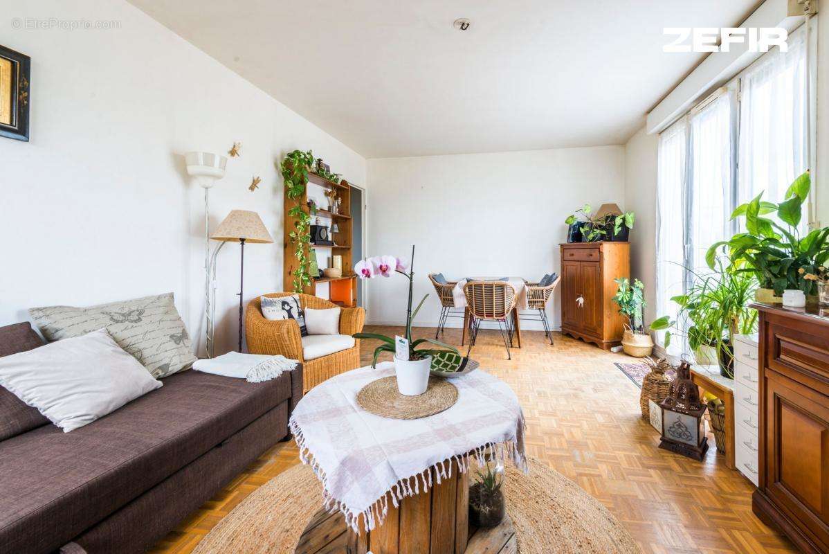 Appartement à RUEIL-MALMAISON