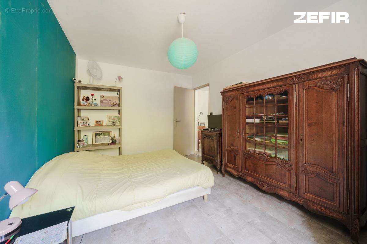 Appartement à MARSEILLE-9E