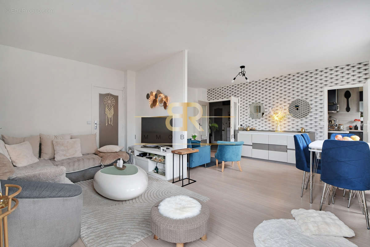 Appartement à AUBERVILLIERS