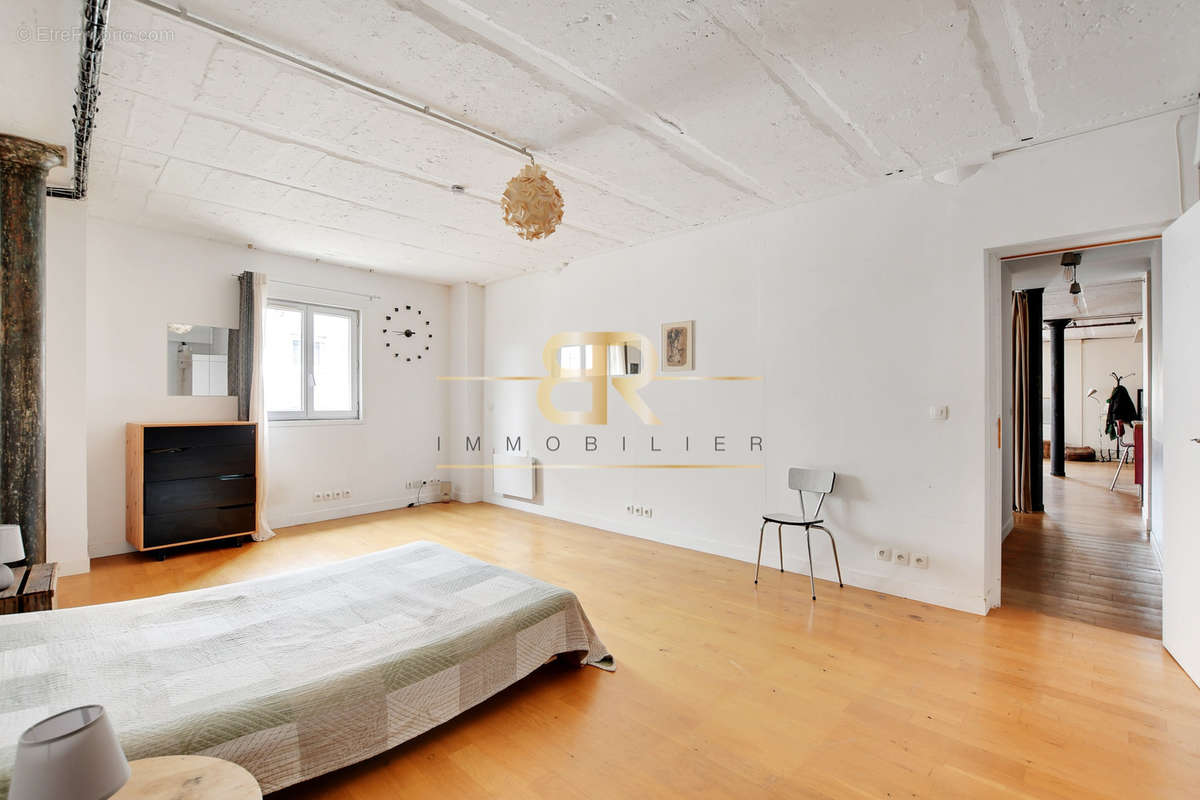 Appartement à AUBERVILLIERS