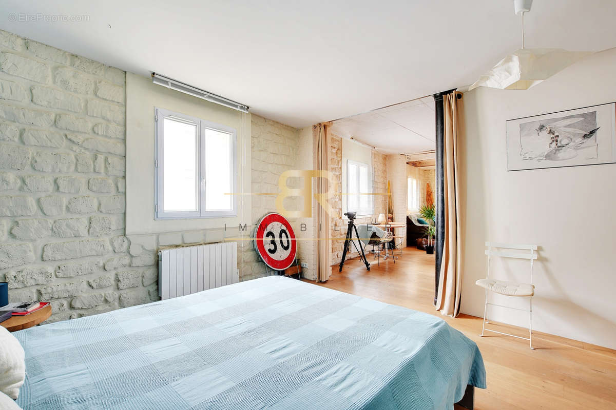 Appartement à AUBERVILLIERS