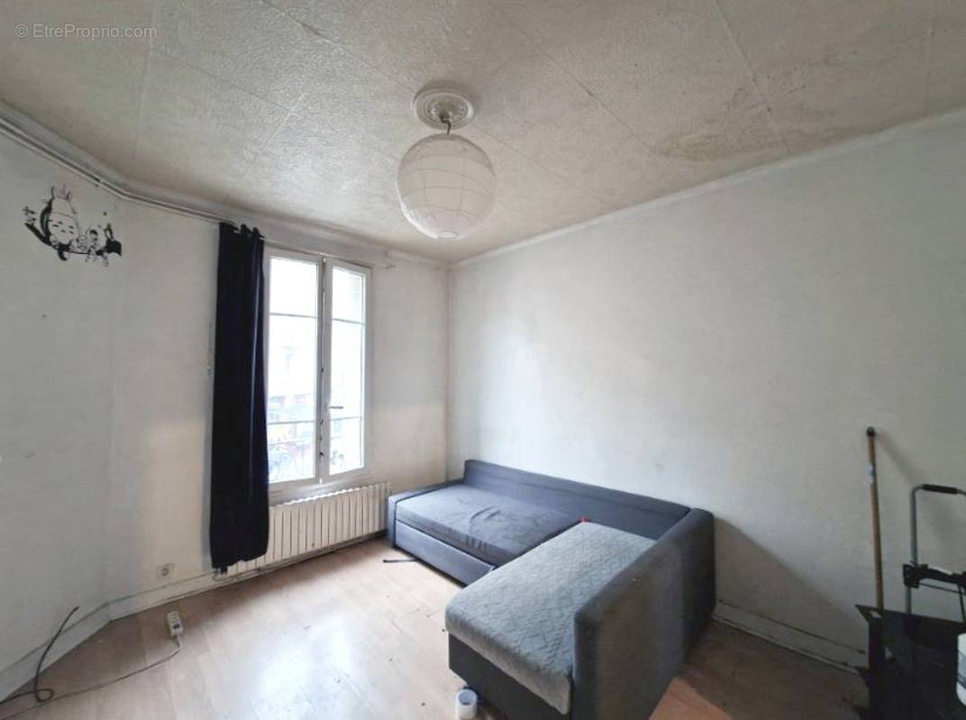 Appartement à STAINS